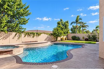 1091 Benedict, Corona, CA 92882 - Photo 43