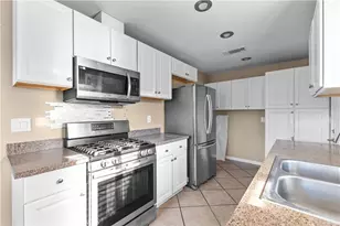 2031 Calle Diablo, Hemet, CA 92545 - Photo 9