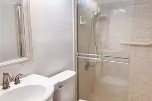 7776 Somerset, Highland, CA 92346 - Photo 13