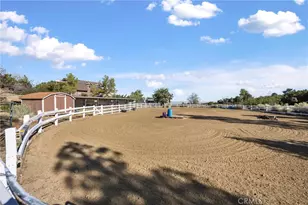 1034 Hollister Rd, Pinon Hills, CA 92372 - Photo 9