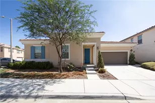 493 N Pinewood Ave, Rialto, CA 92377 - Photo 5