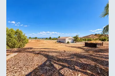 17832 El Mineral, Perris, CA 92570 - Photo 11