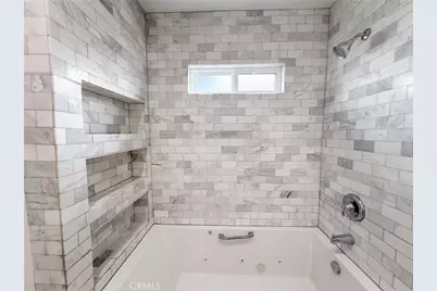 1110 Queen Anne Place, Los Angeles, CA 90019 - Photo 19