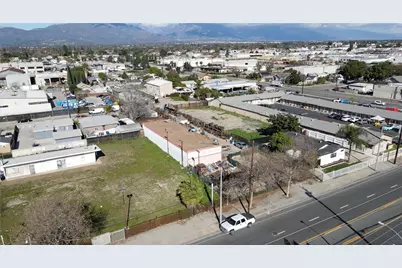 1137 E Mission Boulevard, Pomona, CA 91766 - Photo 5