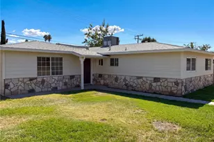 695 N Pepper Ave, Rialto, CA 92376 - Photo 1