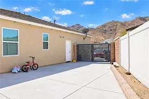 8012 Rooster Ct, Riverside, CA 92507 - Photo 23