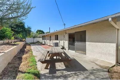 4044 Mt Vernon Avenue, Riverside, CA 92507 - Photo 37