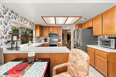 9726 Ripplecreek, Moreno Valley, CA 92557 - Photo 23
