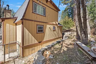 32799 Badger Ln, Running Springs, CA 92382 - Photo 33