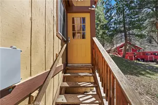 32799 Badger Ln, Running Springs, CA 92382 - Photo 7