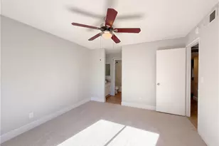 19838 Sandpiper Pl, Newhall, CA 91321 - Photo 7