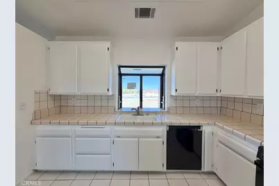 18075 Verano, Hesperia, CA 92345 - Photo 13