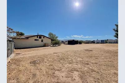 18075 Verano, Hesperia, CA 92345 - Photo 33