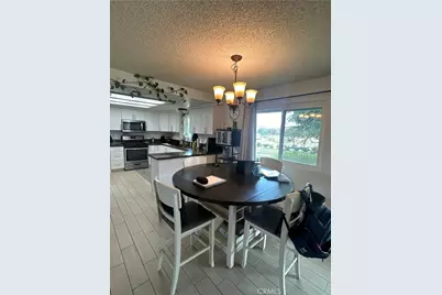 15333 Jasmine, Victorville, CA 92395 - Photo 11