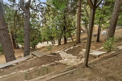 31669 Panorama, Running Springs, CA 92382 - Photo 21