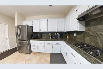 11539 Brookrun Court, Riverside, CA 92505 - Photo 9