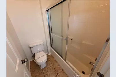 26186 Lawrence Union, Murrieta, CA 92563 - Photo 17