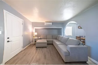 1517 Virginia, Colton, CA 92324 - Photo 9