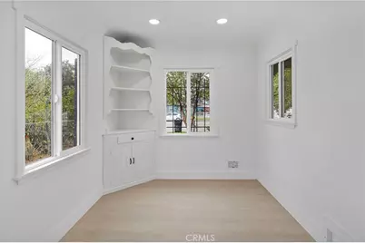 1523 N Mountain View Ave, San Bernardino, CA 92405 - Photo 19