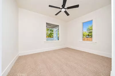 2561 Sepulveda Avenue, San Bernardino, CA 92404 - Photo 23