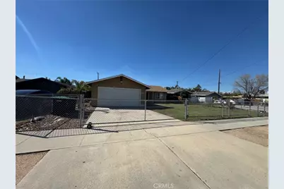 613 S Buena Vista Street, Hemet, CA 92543 - Photo 1