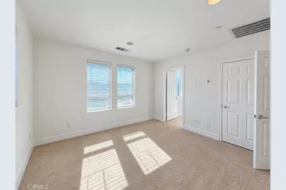 14114 W Pine, Van Nuys, CA 91405 - Photo 11