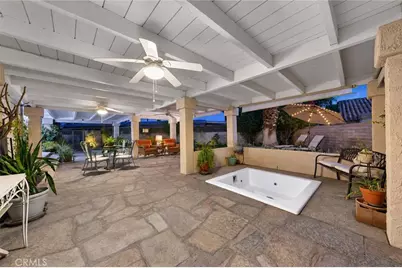 210 International, Rancho Mirage, CA 92270 - Photo 9