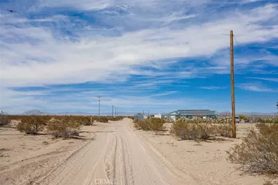 1300 Mt Shasta, Joshua Tree, CA 92252 - Photo 3