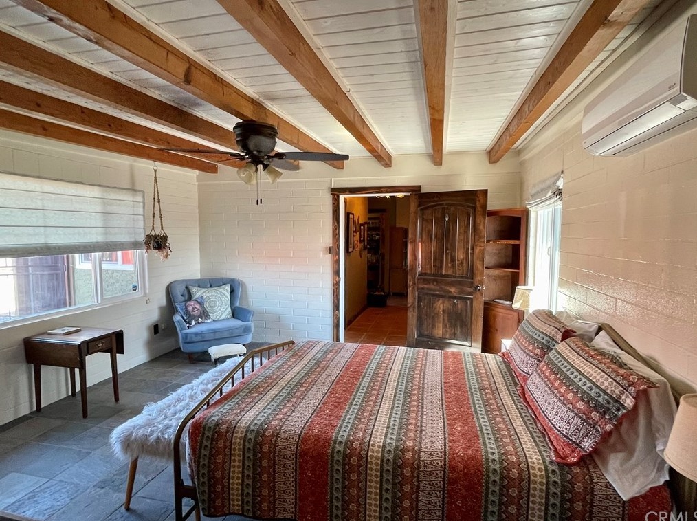 6291 Lear Ave, Twntynine Plm CA  92277-9143 exterior