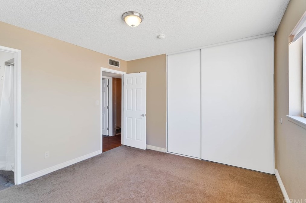 73038 Sunnyvale Dr, Twntynine Plm CA  92277-2243 exterior