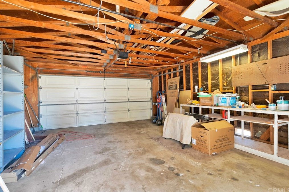 5530 Lupine Ave, Twntynine Plm CA  92277-1468 exterior