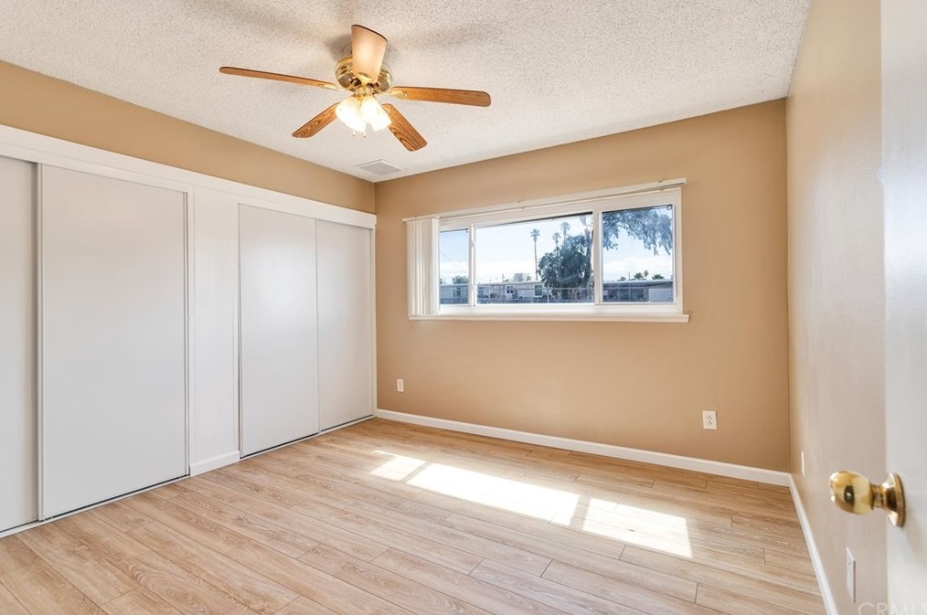 5530 Lupine Ave, Twntynine Plm CA  92277-1468 exterior