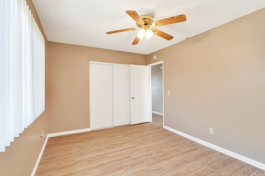 5530 Lupine Ave, Twntynine Plm CA  92277-1468 exterior