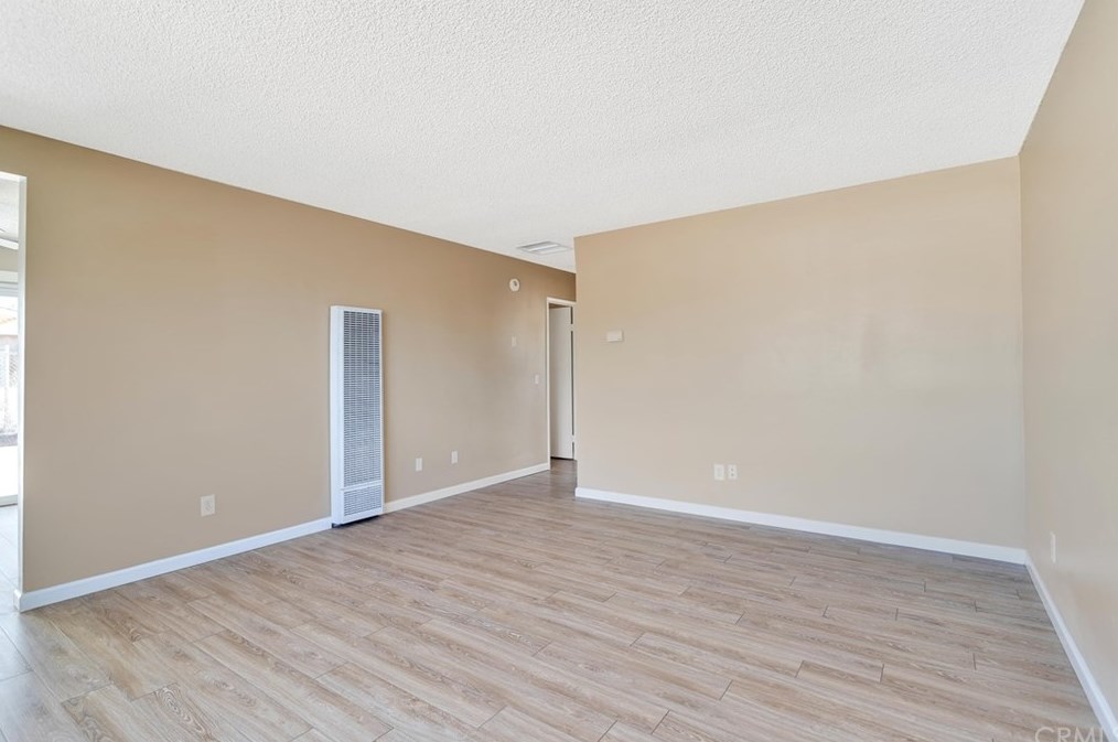 5530 Lupine Ave, Twntynine Plm CA  92277-1468 exterior