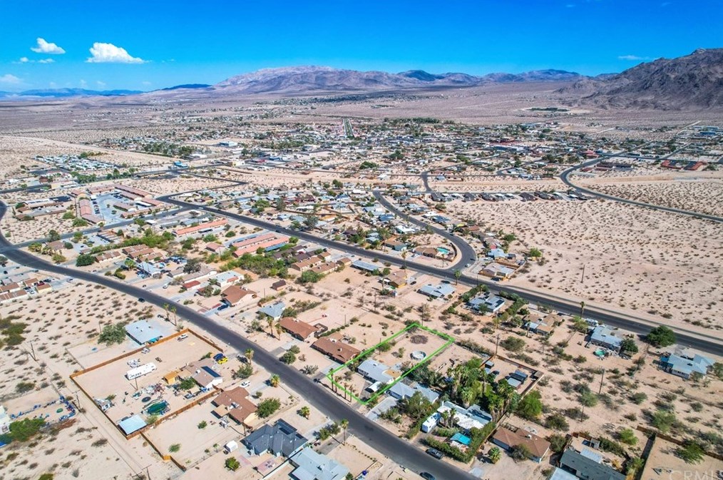 73355 Sun Valley Dr, Twntynine Plm CA  92277-2231 exterior