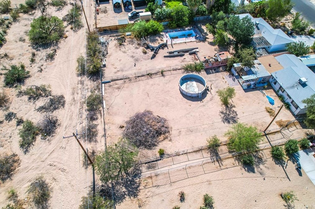 73355 Sun Valley Dr, Twntynine Plm CA  92277-2231 exterior