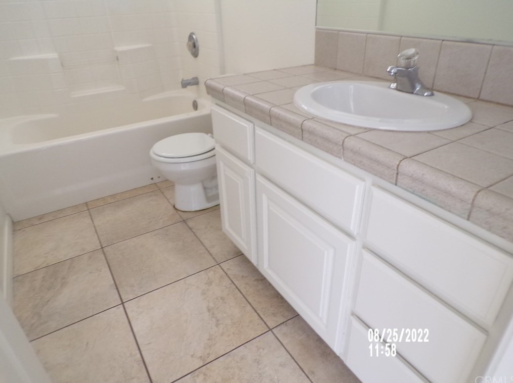 61931 Oleander Dr, Joshua Tree CA  92252-2024 exterior