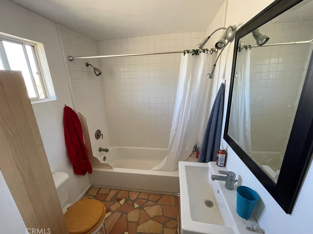 3546 Dusty Mile Rd, Yucca Valley CA  92285-2047 exterior