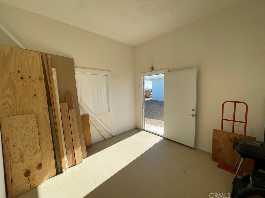 3546 Dusty Mile Rd, Yucca Valley CA  92285-2047 exterior