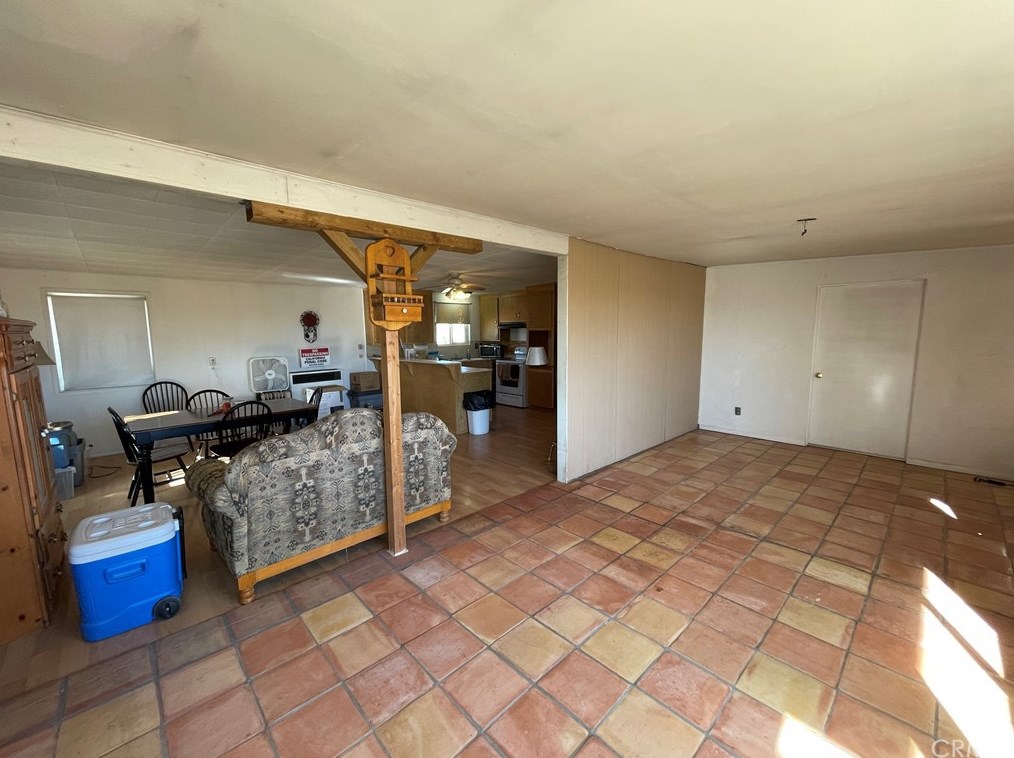 3546 Dusty Mile Rd, Yucca Valley CA  92285-2047 exterior