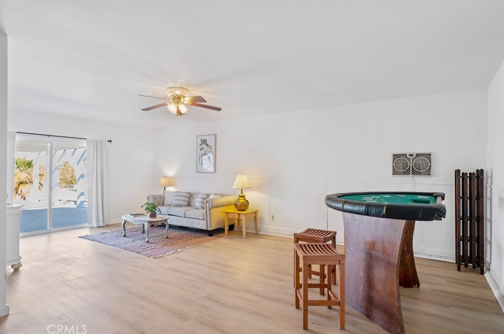 73881 Siesta Dr, Twntynine Plm CA  92277-1851 exterior