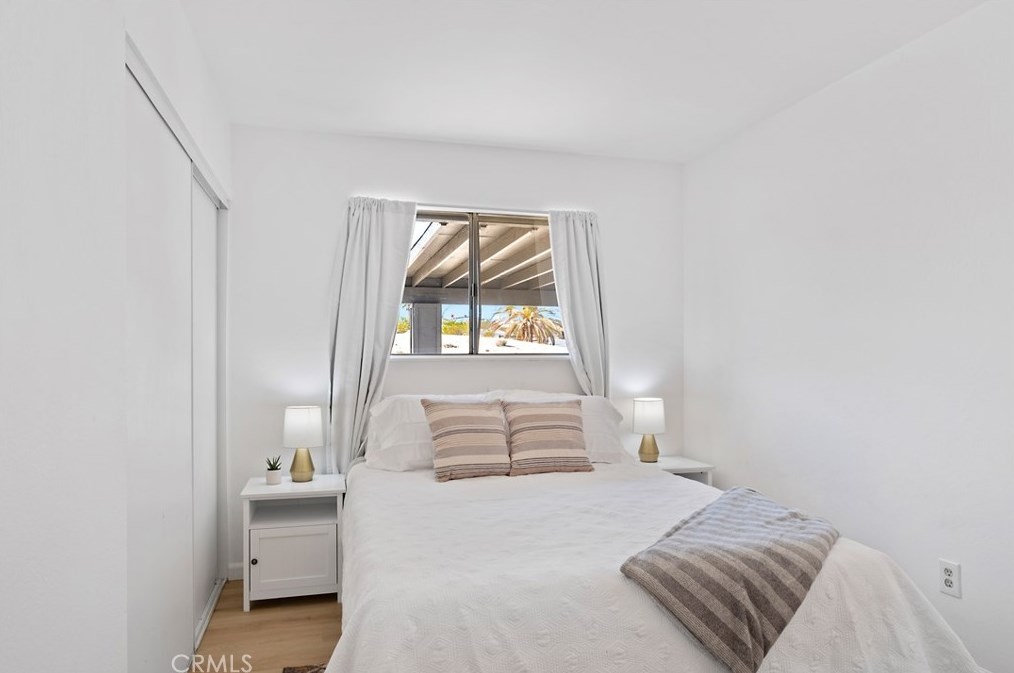 73881 Siesta Dr, Twntynine Plm CA  92277-1851 exterior