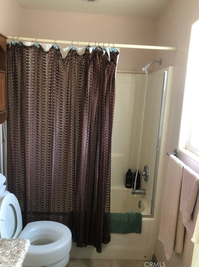 72174 Sunnyvale Dr, Twntynine Plm CA  92277-2144 exterior