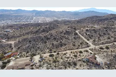 56819 Plaza Del Amigo, Yucca Valley, CA 92284 - Photo 11