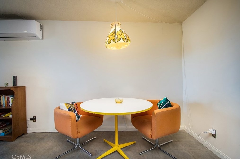 72345 Foothill Dr, Twntynine Plm CA  92277-2973 exterior