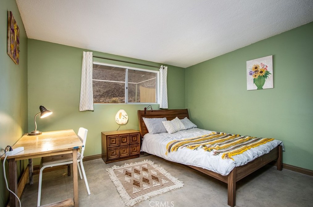 72345 Foothill Dr, Twntynine Plm CA  92277-2973 exterior