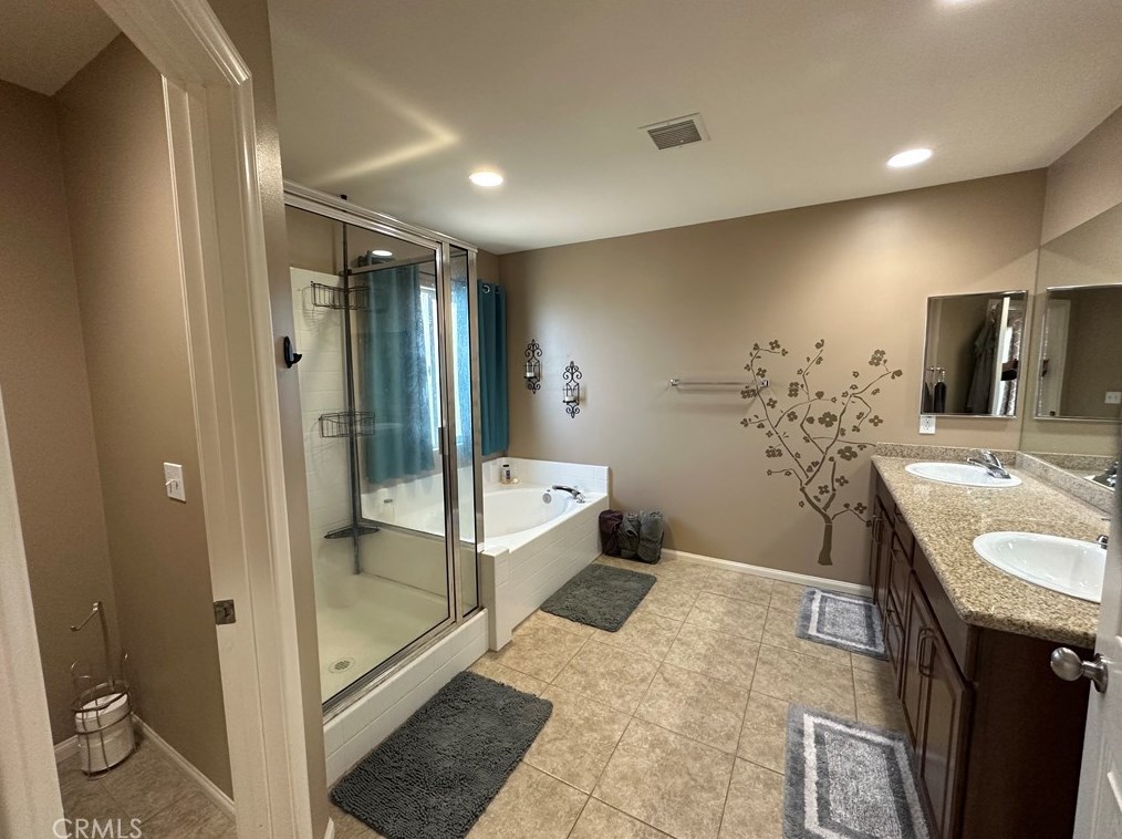 7415 Saladin Ave, Twntynine Plm CA  92277-3855 exterior