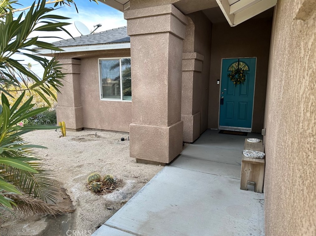 7415 Saladin Ave, Twntynine Plm CA  92277-3855 exterior