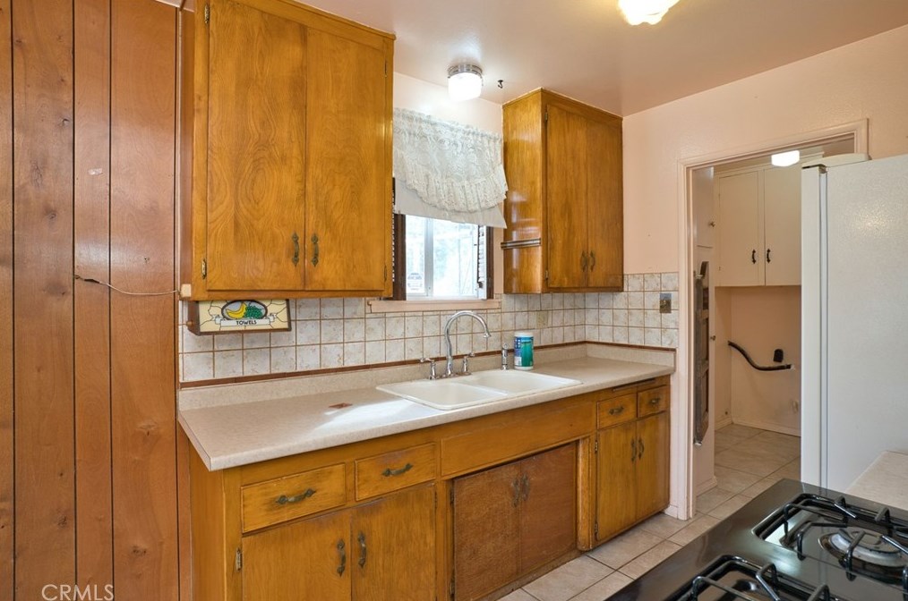 73184 El Paseo Dr, Twntynine Plm CA  92277-2529 exterior