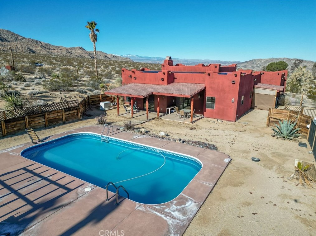 68922 Serrano Rd, Twntynine Plm CA  92277-6825 exterior